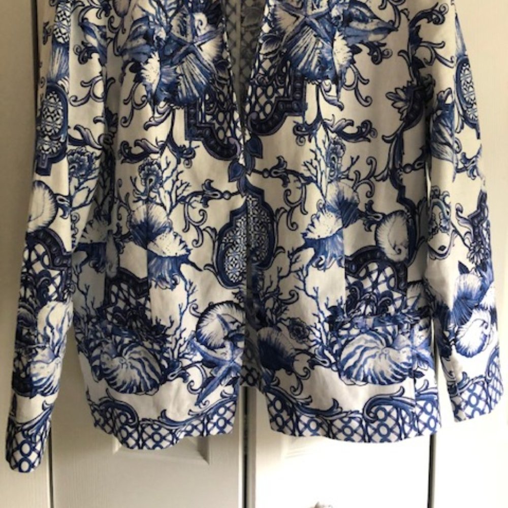 Chicos Blue & White "China Plate" Linen Jacket